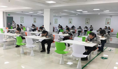 emc�ױ���(�й���½)�ٷ���վ